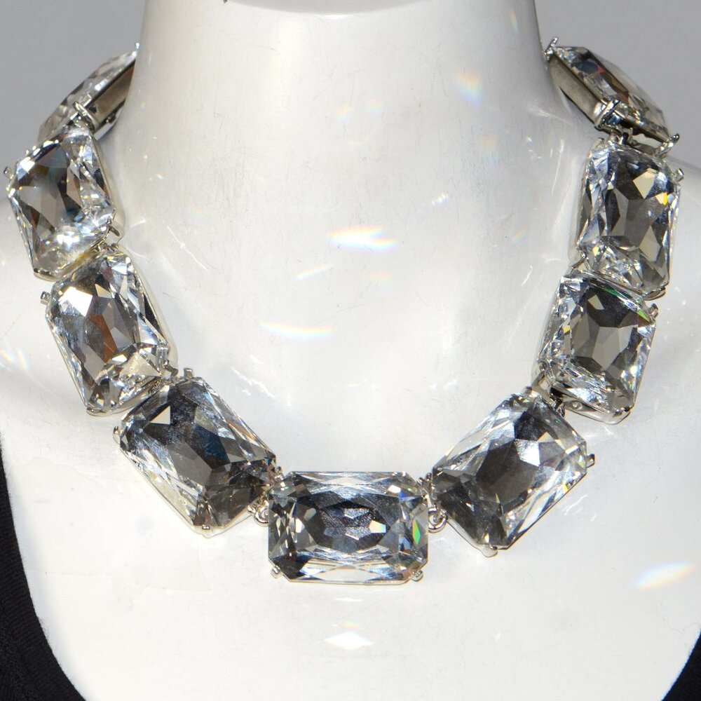 Oscar de la Renta Bold Crystal Necklace - Picture 1 of 4